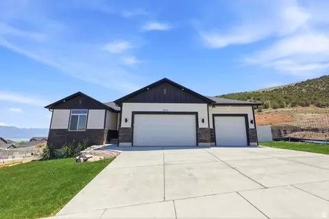 Exterior - 3596 E Owahee St, Eagle Mountain, UT 84005 photo 6 of 14