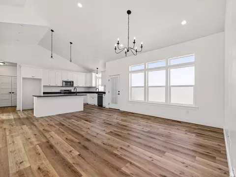 Living - 1257 N 1350 E, Mapleton, UT 84664 photo 3 of 7
