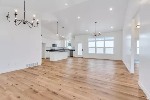 Living - 1257 N 1350 E, Mapleton, UT 84664 photo 6 of 7