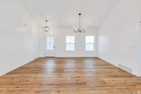 Living - 1257 N 1350 E, Mapleton, UT 84664 photo 4 of 7