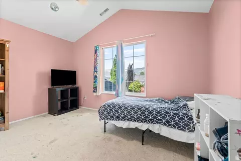 Bedroom - 14098 S Candy Pull Dr, Draper, UT 84020 photo 4 of 9