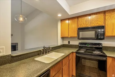 Kitchen - 7327 S Springcrest Ct # 30, Midvale, UT 84047 photo 2 of 4