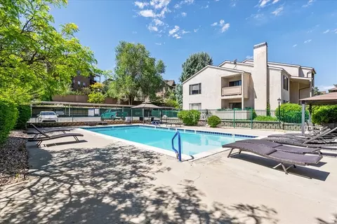 Exterior - 7327 S Springcrest Ct # 30, Midvale, UT 84047 photo 3 of 6