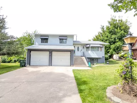 1217 Eastridge Dr S, Logan, UT 84321