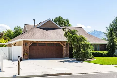 5305 S Roseleaf Dr, Murray, UT 84123