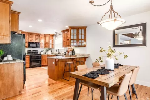 Dining - 5305 S Roseleaf Dr, Murray, UT 84123 photo 5 of 5