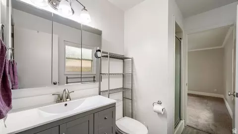 Bath - 375 E 1780 S, Orem, UT 84058 photo 1 of 3