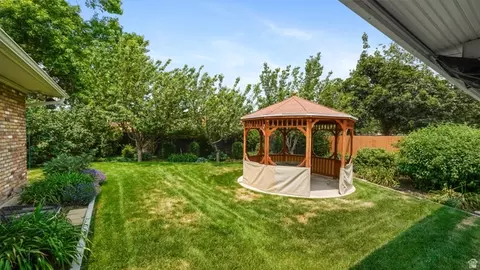 Exterior - 375 E 1780 S, Orem, UT 84058 photo 4 of 4