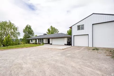 1134 S 1600 E, Preston, ID 83263