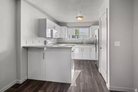 Kitchen - 1700 S Sandhill Rd W #E 301, Orem, UT 84058 photo 1 of 5