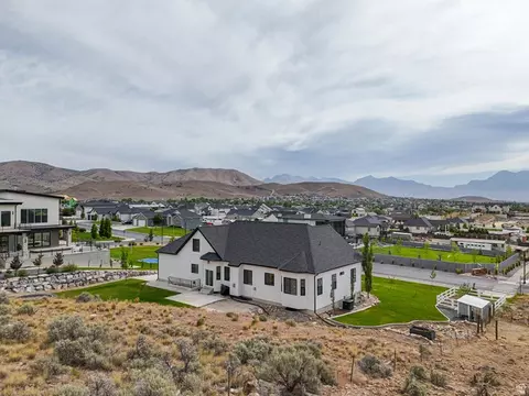 View/Area - 9261 N Belle St, Eagle Mountain, UT 84005 photo 5 of 9