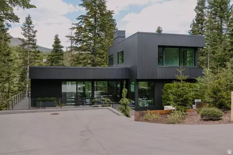 Exterior - 3011 E Ridge Top Rd, Sundance, UT 84604 photo 13 of 21
