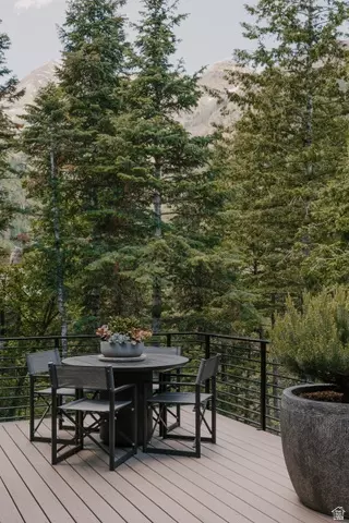 Exterior - 3011 E Ridge Top Rd, Sundance, UT 84604 photo 12 of 21