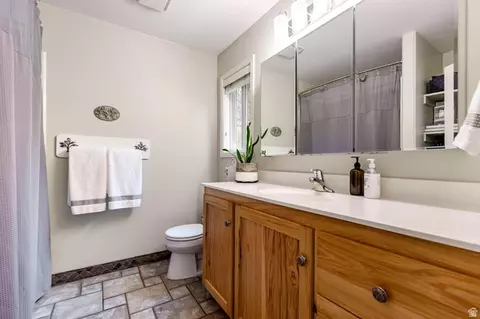 Bath - 609 E 2100 N, North Logan, UT 84341 photo 1 of 6