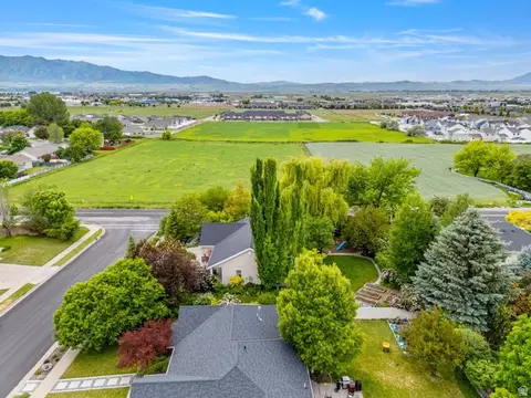 View/Area - 609 E 2100 N, North Logan, UT 84341 photo 6 of 8