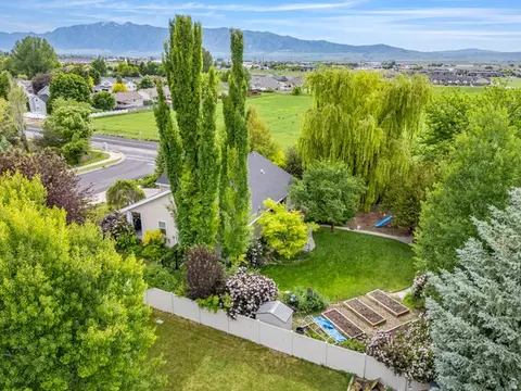 View/Area - 609 E 2100 N, North Logan, UT 84341 photo 2 of 8