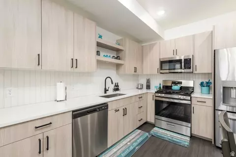 Kitchen - 3840 N 4975 E #A103, Eden, UT 84310 photo 2 of 3