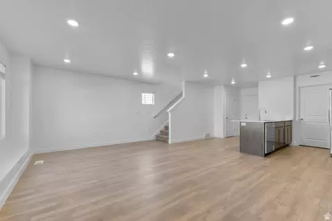 Living - 1901 E Corriente Dr #1177, Salem, UT 84653 photo 1 of 3