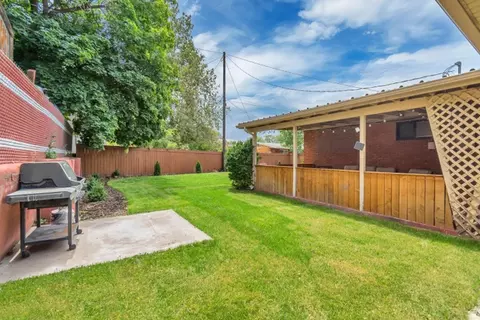 Exterior - 1380 E 330 S, Provo, UT 84606 photo 5 of 7
