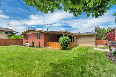 Exterior - 1380 E 330 S, Provo, UT 84606 photo 3 of 7