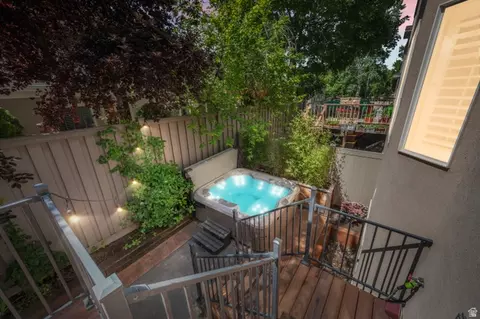 Exterior - 2326 E Sky Pines Ct S, Holladay, UT 84117 photo 6 of 8