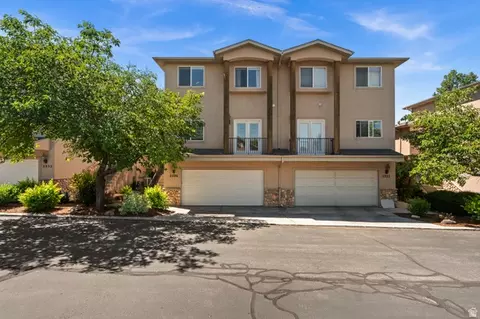 2326 E Sky Pines Ct S, Holladay, UT 84117