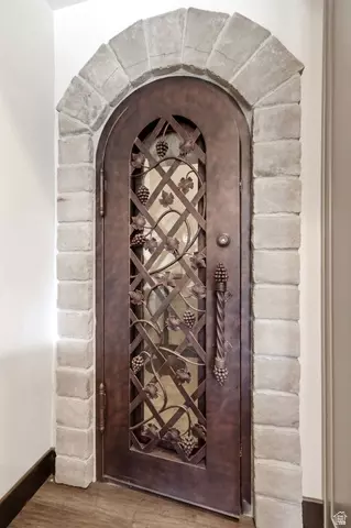 Entry Way - 464 S 975 W, Mapleton, UT 84664 photo 7 of 11