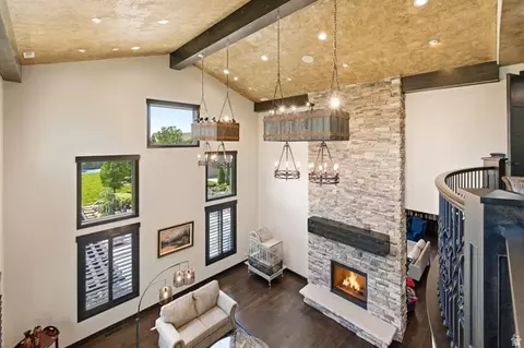 Living - 464 S 975 W, Mapleton, UT 84664 photo 7 of 11