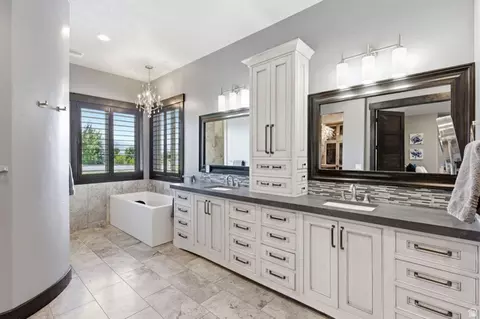 Bath - 464 S 975 W, Mapleton, UT 84664 photo 1 of 11