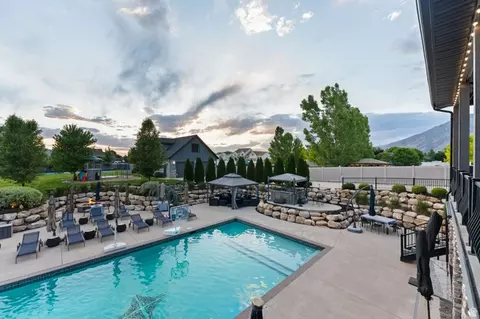 Exterior - 464 S 975 W, Mapleton, UT 84664 photo 13 of 45