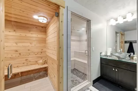 Bath - 464 S 975 W, Mapleton, UT 84664 photo 8 of 11