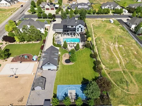View/Area - 464 S 975 W, Mapleton, UT 84664 photo 2 of 5