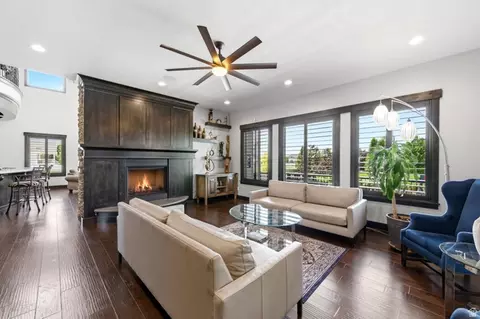 Living - 464 S 975 W, Mapleton, UT 84664 photo 4 of 11
