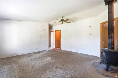 Living - 14908 N Deep Creek Rd, Lapoint, UT 84039 photo 1 of 3