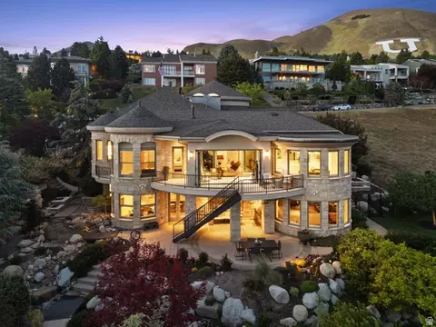 1564 E Federal Pointe Dr, Salt Lake City, UT 84103