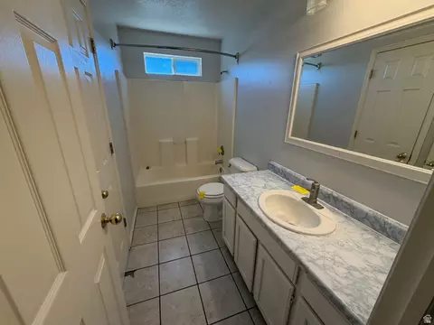 Bath - 825 E 760 N, Ogden, UT 84404 photo 2 of 2