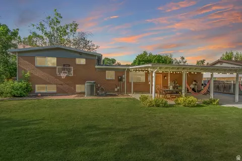 Exterior - 499 E 8575 S, Sandy, UT 84070 photo 4 of 6