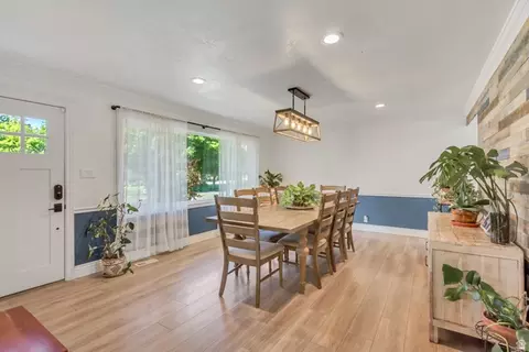 Dining - 499 E 8575 S, Sandy, UT 84070 photo 4 of 4