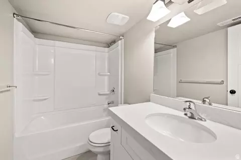 Bath - 771 E Newfield Dr S, Sandy, UT 84094 photo 2 of 5