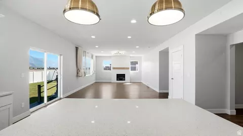Living - 2182 E 700 N, Spanish Fork, UT 84660 photo 4 of 6