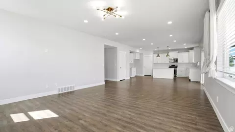 Living - 2182 E 700 N, Spanish Fork, UT 84660 photo 6 of 6