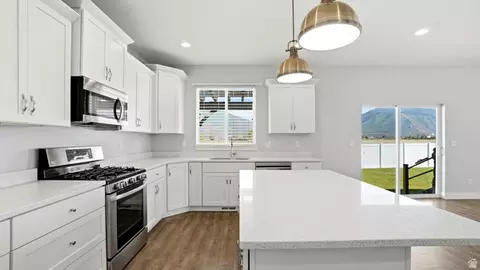 Kitchen - 2182 E 700 N, Spanish Fork, UT 84660 photo 3 of 3
