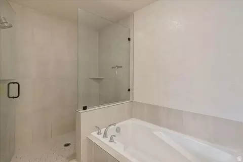 Bath - 396 S 680 E, American Fork, UT 84003 photo 3 of 4