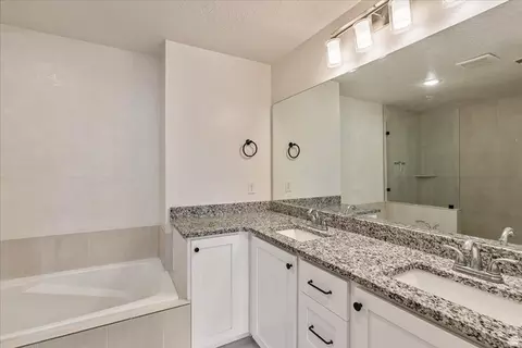 Bath - 396 S 680 E, American Fork, UT 84003 photo 2 of 4