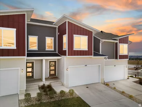 1978 N Red Yearling Dr, Saratoga Springs, UT 84045