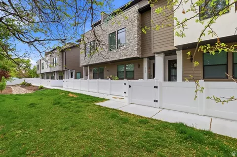 Exterior - 560 E 7215 S, Midvale, UT 84047 photo 1 of 3