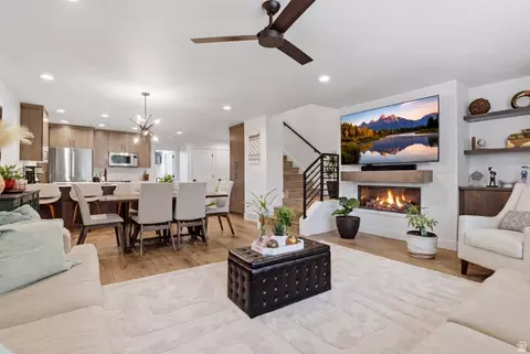 Living - 560 E 7215 S, Midvale, UT 84047 photo 2 of 2
