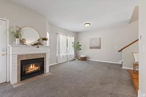 Living - 72 N 380 W, Orem, UT 84057 photo 2 of 6