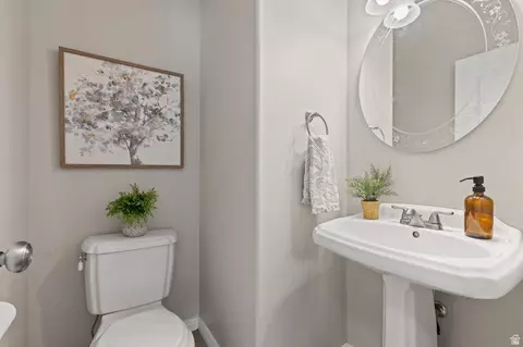 Bath - 72 N 380 W, Orem, UT 84057 photo 1 of 6