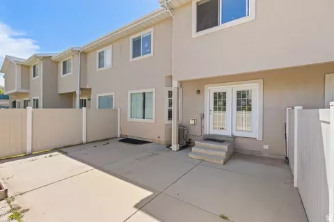 Exterior - 72 N 380 W, Orem, UT 84057 photo 4 of 6